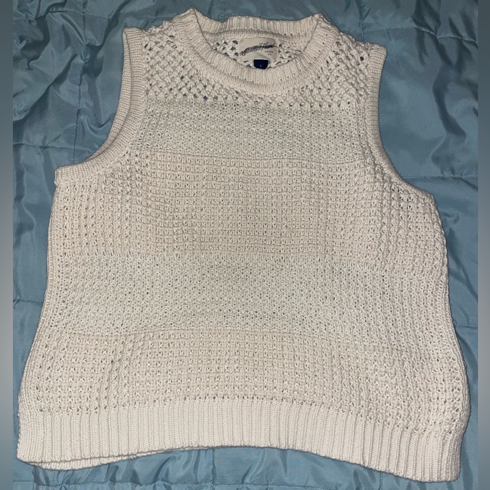Universal Threads, small, white knit tank top